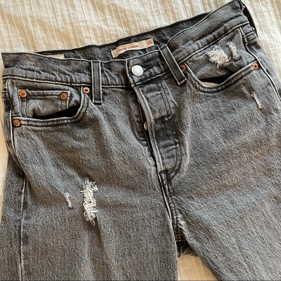 Levi’s Wedgie High Waist Crop Straight Leg Jeans - Picture 5 of 8